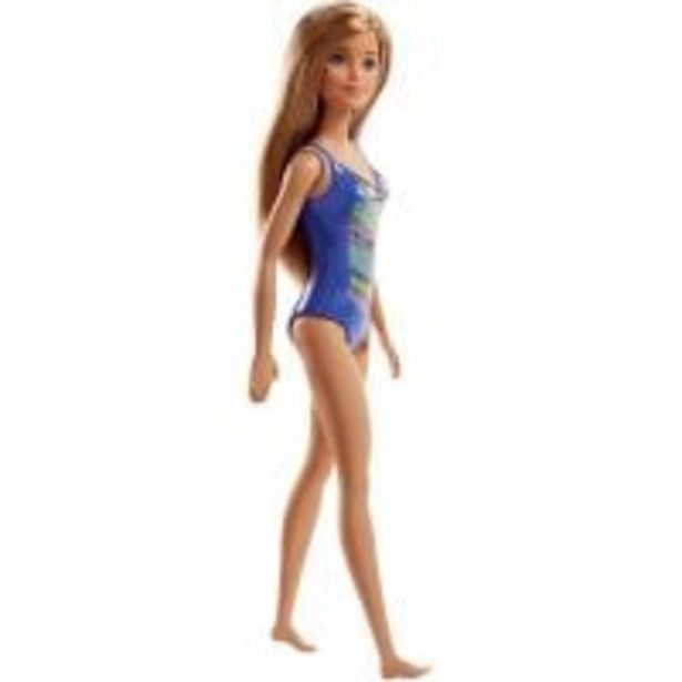 Ofertă Papusa Barbie, La plaja, FJD97 29,99 lei